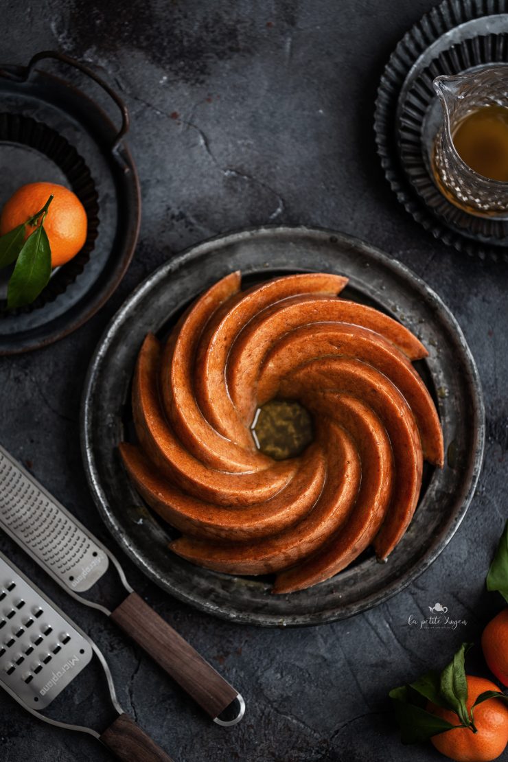 bundt cake ai datteri, arancia e mandarino